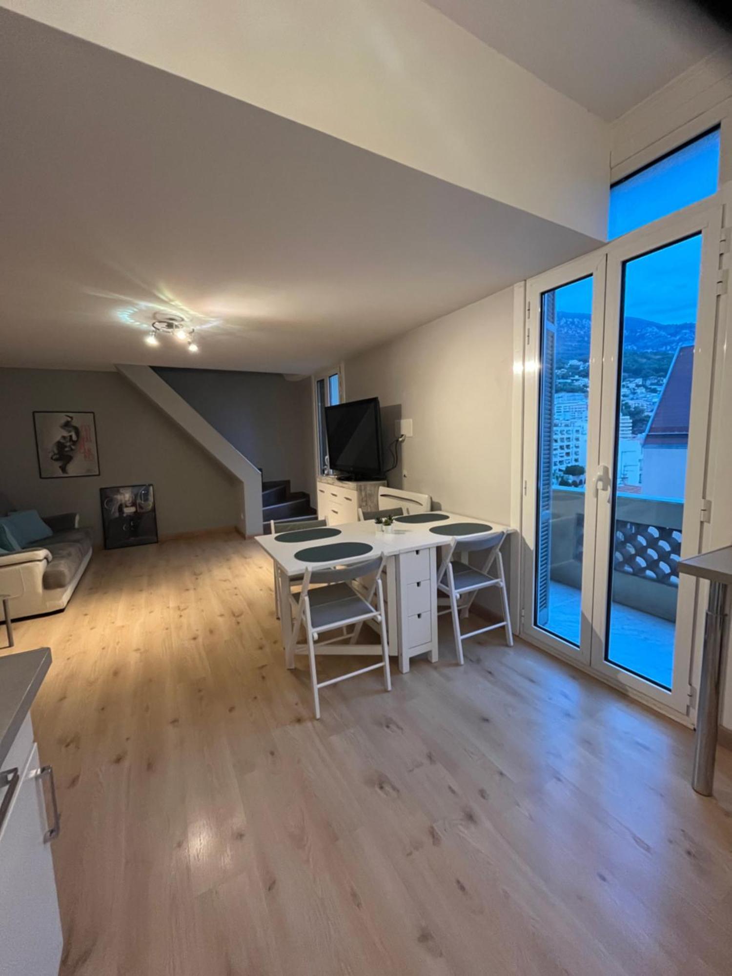 Appartamento Duplex A La Frontiere De Monaco Beausoleil Esterno foto